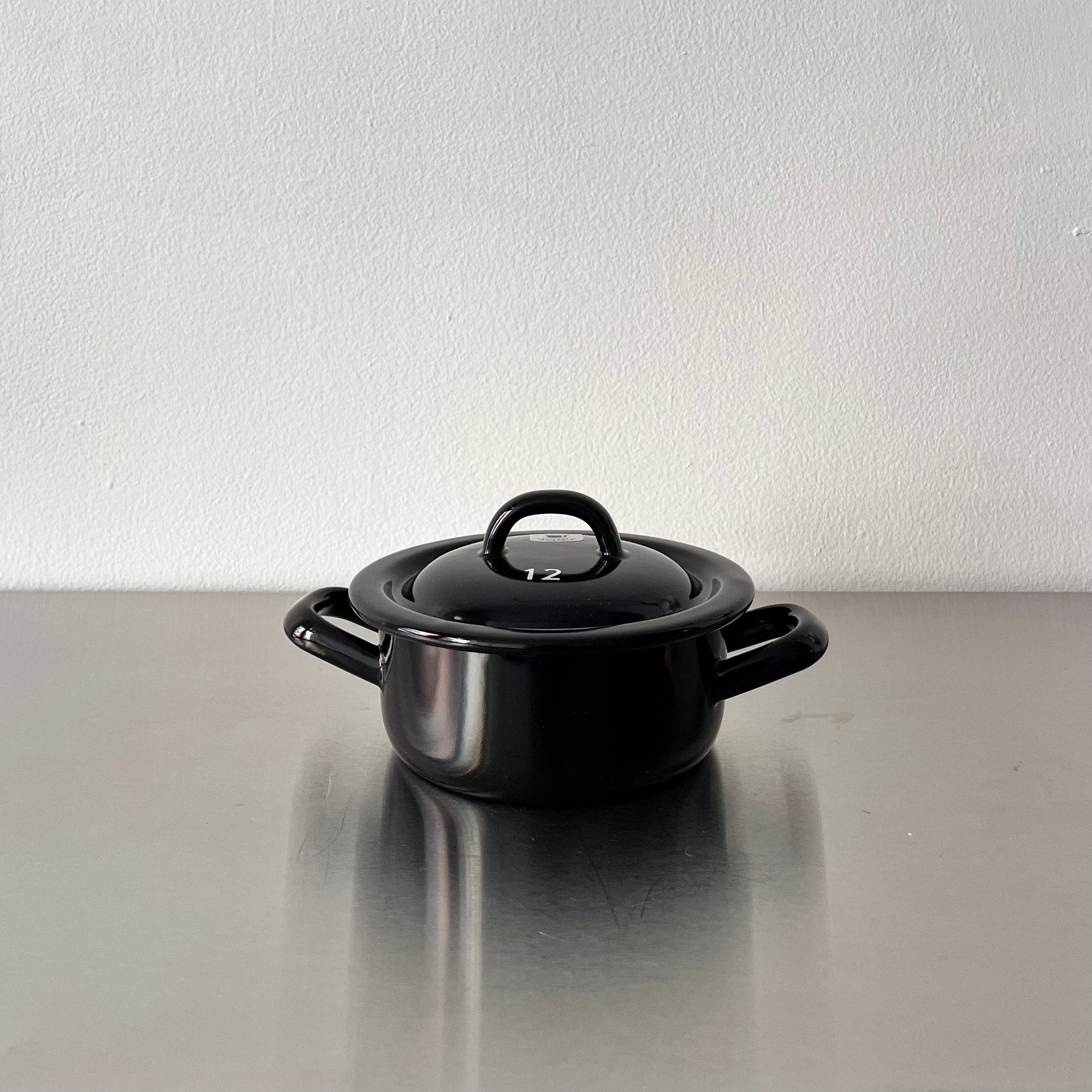 Classic Casserole Pot | Black